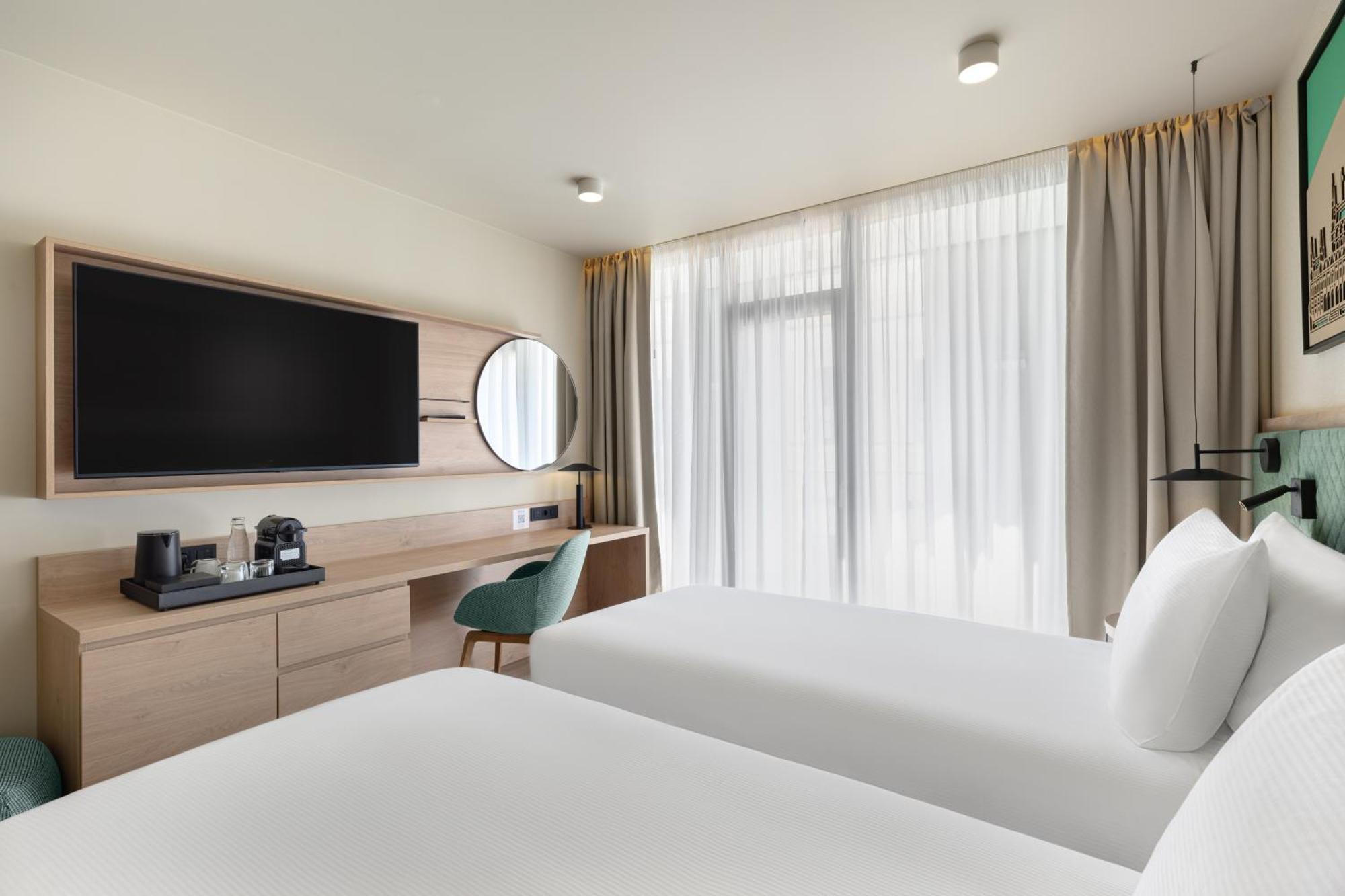 Hilton Garden Inn Debrecen City Center Exterior photo