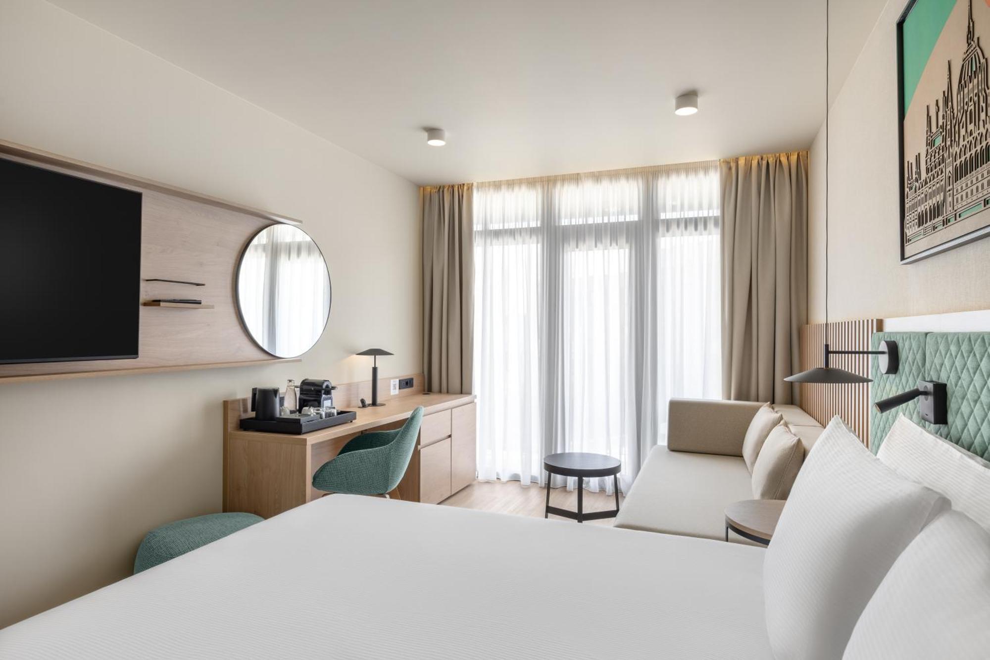 Hilton Garden Inn Debrecen City Center Exterior photo